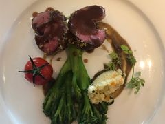 黑松露牛肉拼盘-非常时髦餐厅VUE Restaurant(外滩茂悦大酒店)