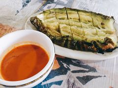 -曼听小寨岩香宰傣家美食城(勐海路店)