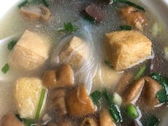 -珊珊小笼馆(仙霞路店)