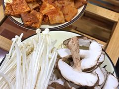 -阿昌白族石板烧(大理古城店)