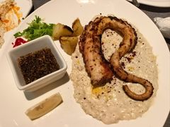 炭烤章鱼腿-Efes Turkish & Mediterranean Cuisine 艾菲斯餐厅(陆家嘴店)