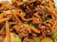 -冯烫烫跷脚牛肉·川菜小馆(武胜西街店)