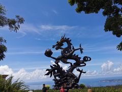 -亚龙湾中心广场