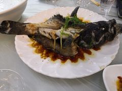 -覃记海鲜美食餐厅