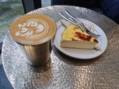 单一产区拿铁-Au Cafe&Roastery(华侨城店)