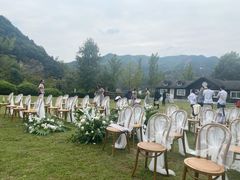 -梦娜斯庄园