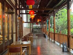 -九华山聚龙大酒店