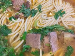 -杨记清芳牛肉拉面(京广路店)
