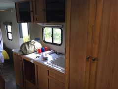 靠窗位-明珠湖天鹅苑·农家菜馆