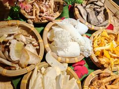 -菌彩云南野生菌火锅(万达广场店)