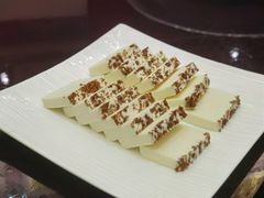 奶冻糕-梅龙镇酒家(南京西路总店)