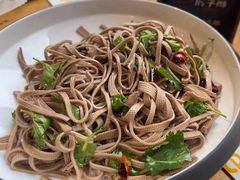 -肘子酥·天津菜·特色捞面(德云社店)