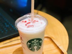草莓酸奶星冰乐-星巴克(深圳佳宁娜友谊广场店)
