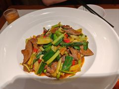 -蜀香格格•剁椒鱼头(龙西店)