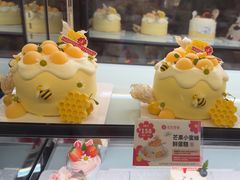 -花花卷卷·鲜食蛋糕(泉屋店)