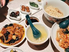 -松鹤面馆·古法焖肉面(观前店)