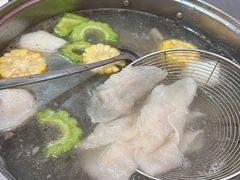 -官塘陈记鱼生·潮汕砂锅粥·牛肉火锅(潮枫路总店)