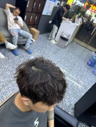 -藤野造型专业烫染接发