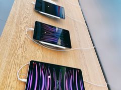 -Apple零售店(华贸购物中心店)