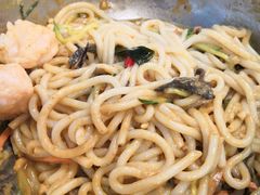 -灵芝妹子海鲜米线(香炉礁山姆店)