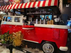 -StayReal Cafe(长宁来福士广场东八区店)