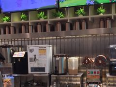 -CoCo都可(湖滨银泰店B区店)