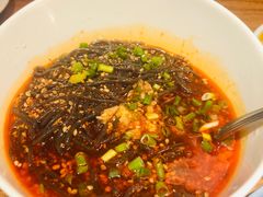 酸辣蕨根粉-阿里家·新疆烤肉酒場 by MIG