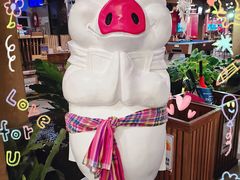 -Naughty Nuri’s Phuket