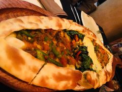 四季皮塔饼-Efes Turkish & Mediterranean Cuisine 艾菲斯餐厅(陆家嘴店)