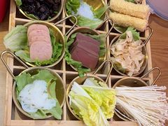 -三顾烤庐·烤鱼·烧烤·龙虾(奉贤店)