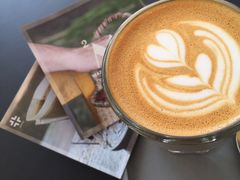 -UNI UNI(环亚凯瑟琳店)