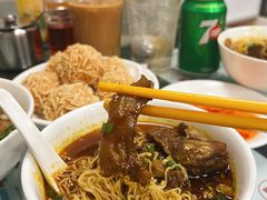 -牛记咖喱美食(十月初五日街店)