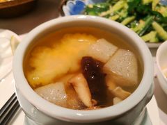 云南野菌炖花胶-潮上潮(南中环店)