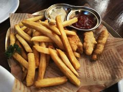 -埠口精酿夜景餐酒吧· BREWPORT BISTRO(长嘉汇重庆之眼店)