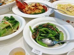 -万龙洲海鲜(大兴绿地缤纷城店)