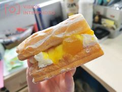 -红宝石·鲜奶小方·海派西点房(金杨店)