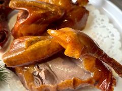 金牌脆皮乳鸽-味可道美食坊(福基路店)