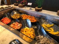 -筠咖啡西餐厅(上海国展宝龙丽筠酒店)