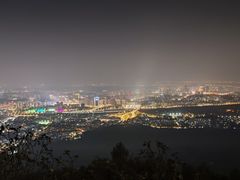 -紫金山山顶公园