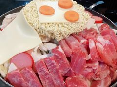 -炙韩料理·部队锅专门店