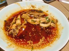 -渝信川菜 · 川味家常菜(财富购物中心店)