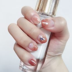 -DAZZLING BEAUTY美甲•美睫专门店