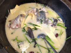 -咕嘟草帽鱼·牛奶一样的鲜鱼汤(包河万达广场创始店)