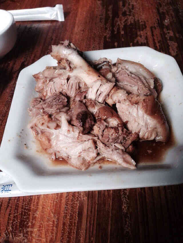 朱紫坊蹄膀破店-"没有传说的那么好吃 蹄膀没有什么特色 但.