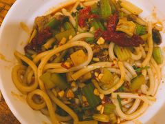 新疆炒米粉-西域阿里马新疆菜·清真(桂花路店)