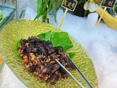 -川骄海鲜自助(王府井奥莱UP TOWN店原世界之花店)