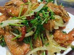 -烁佳海鲜大馅饺子