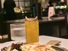 -静香HOUSE·全时段融合餐厅(七星欢乐颂店)