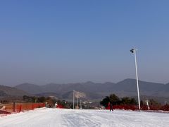 -蓟洲国际滑雪场