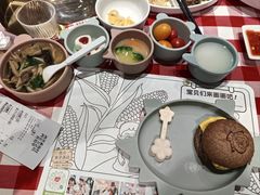 -丽思卡尔顿·炙焰·铁板烧餐厅